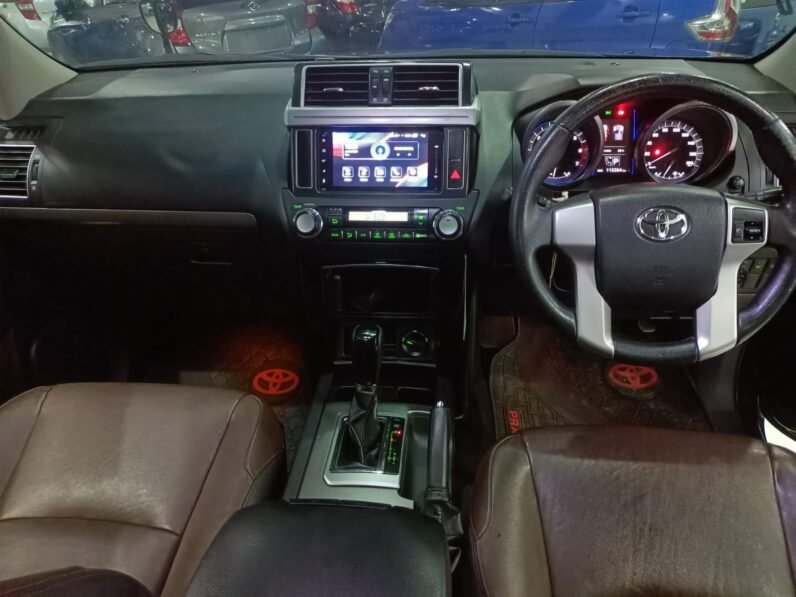 
								Used Toyota Land Cruiser Prado TX-L 2017 full									