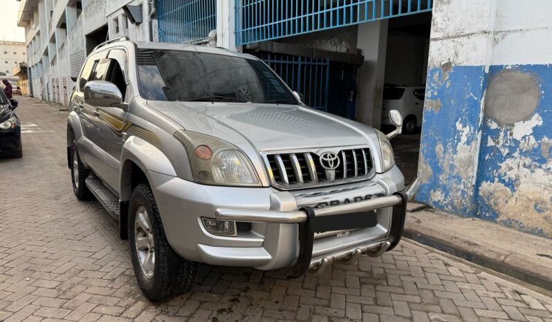 Used Toyota Land Cruiser Prado 2006 Silver In Kenya