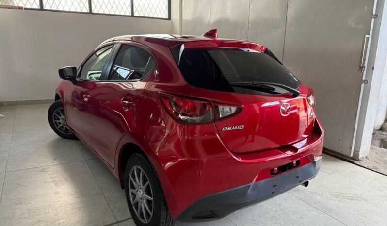 
								Mazda Demio 2018 full									