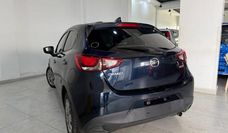 
								Mazda Demio 2018 full									