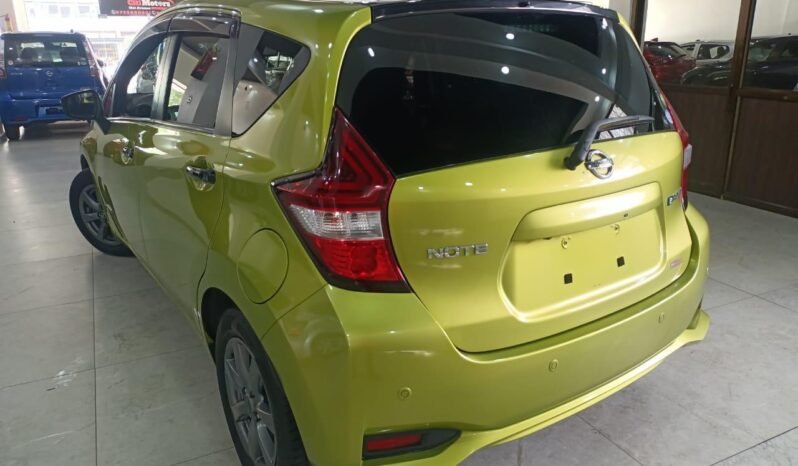 
								Nissan Note E-Power 2018 full									
