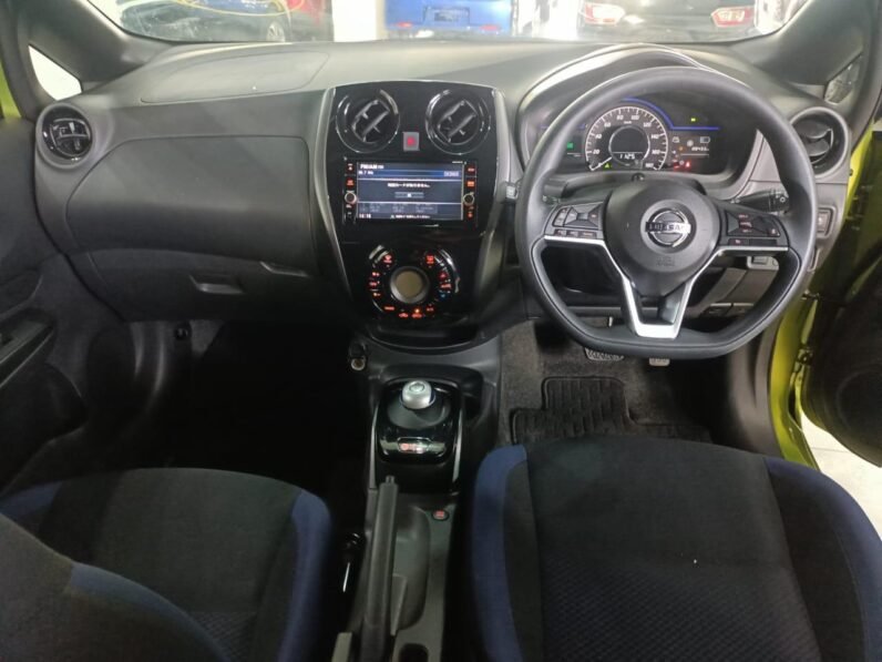 
								Nissan Note E-Power 2018 full									