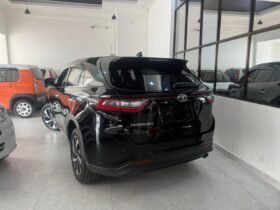 Toyota Harrier Premium Turbo 2017