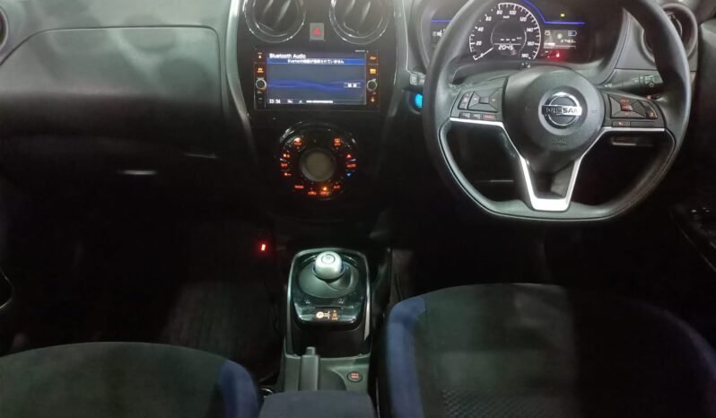 
								Nissan Note E-Power 2018 full									