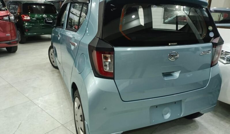 
								Daihatsu Mira 2017 full									
