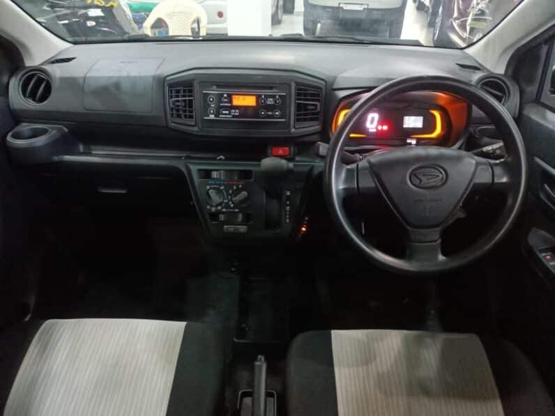 
								Daihatsu Mira 2018 full									