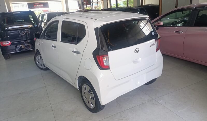 
								Daihatsu Mira 2018 full									