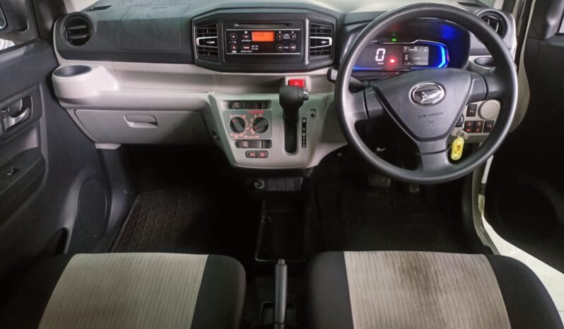 
								Daihatsu Mira 2018 full									
