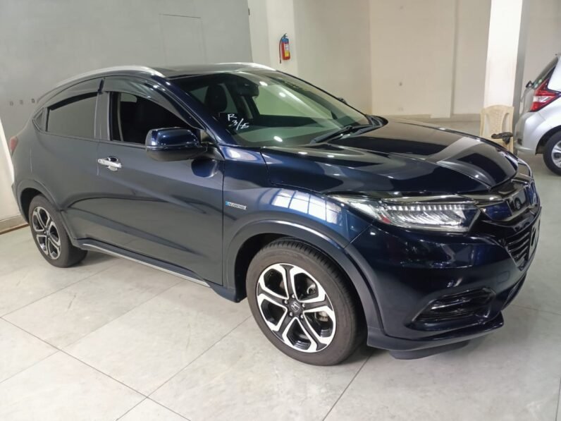 
								Honda Vezel Hybrid 2018 full									