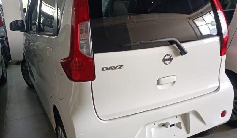 
								Nissan Dayz 2017 full									