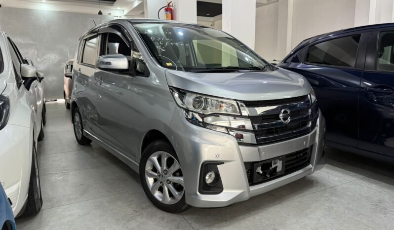 Nissan Dayz Highway Star 2018 Silver In Kenya
