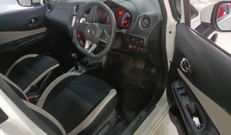
								Nissan Note 2018 full									