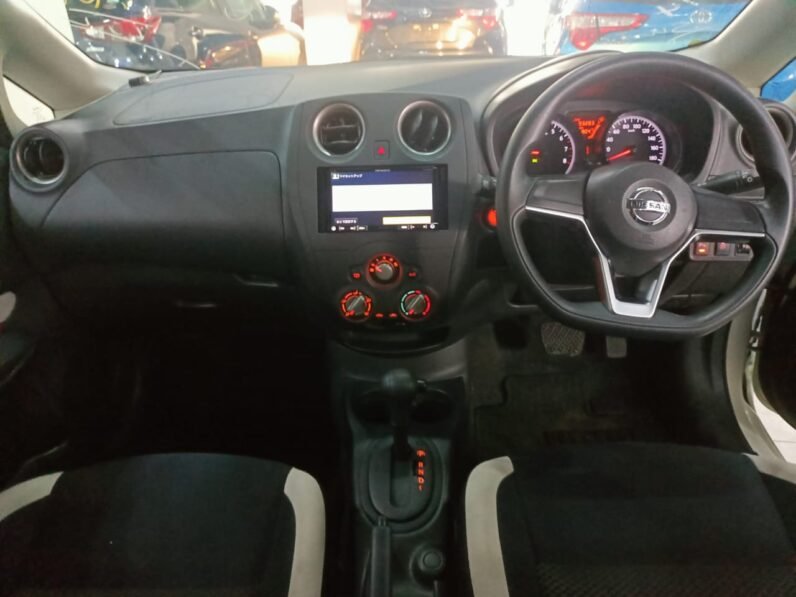 
								Nissan Note 2018 full									