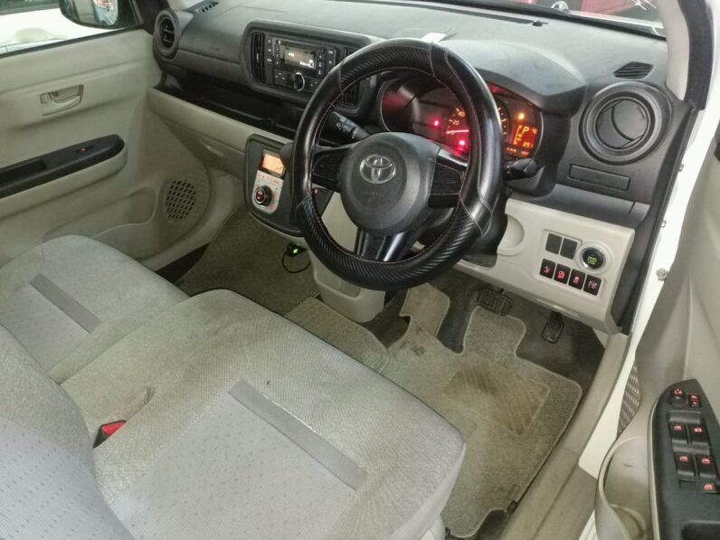 
								Toyota Passo 2018 full									