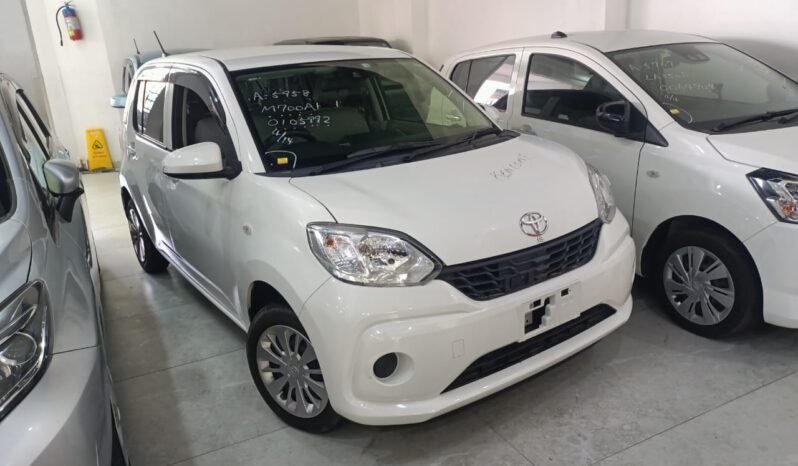 Toyota Passo 2018 White In Kenya