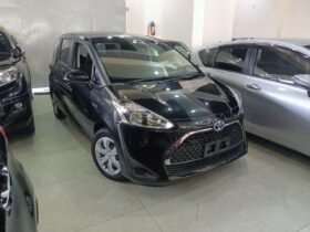 Toyota Sienta Hybrid 2019