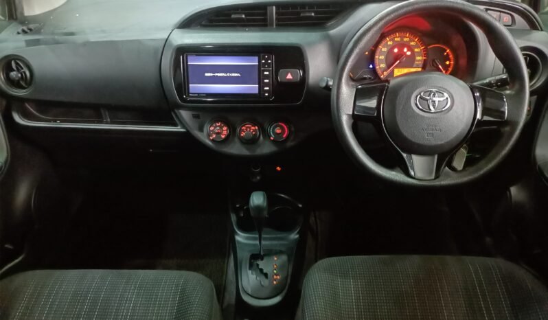 
								Toyota Vitz 2018 1000cc full									