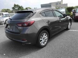 Mazda Axela Sports AWD 2018