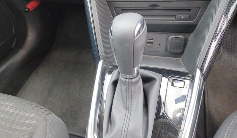 
								Mazda Demio 2018 4WD full									
