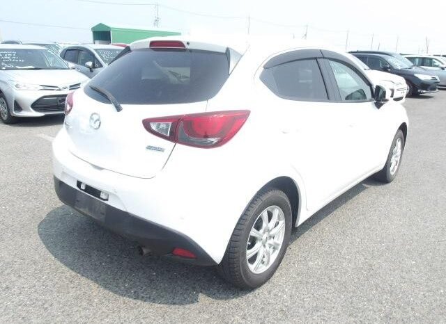 
								Mazda Demio 2018 4WD full									