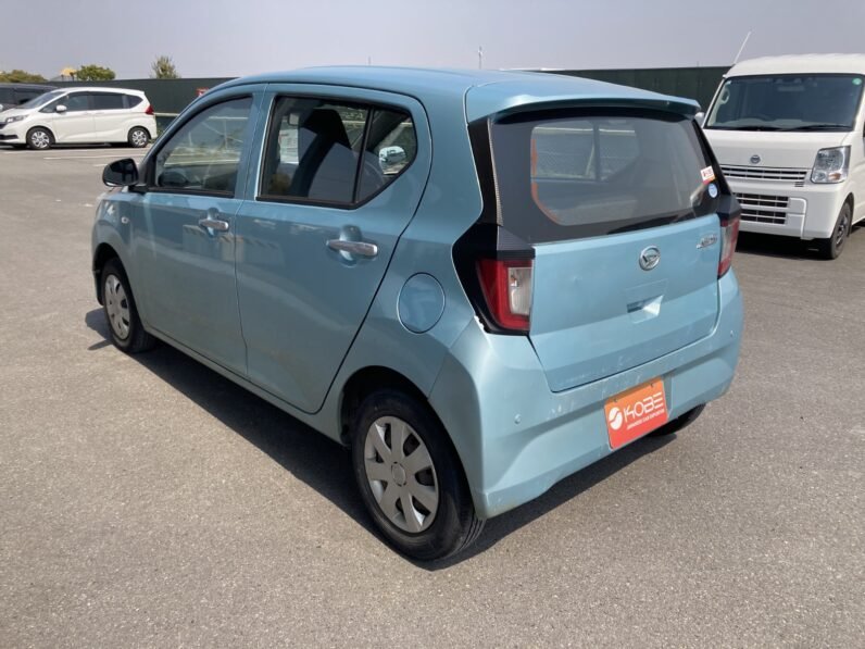 
								Daihatsu Mira e:S 2018 full									