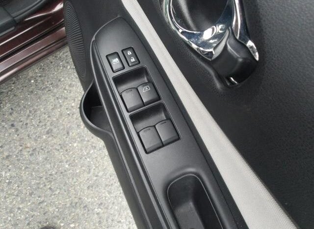 
								Nissan Note 2018 full									