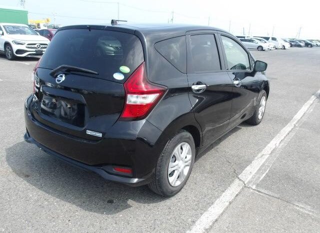 
								Nissan Note 2018 full									