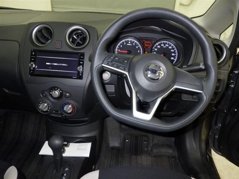 
								Nissan Note 2019 full									