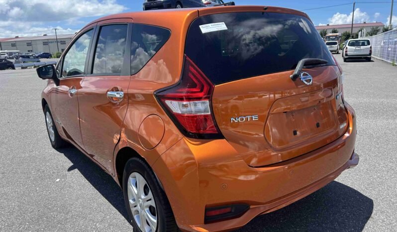 
								Nissan Note E-Power 2018 full									