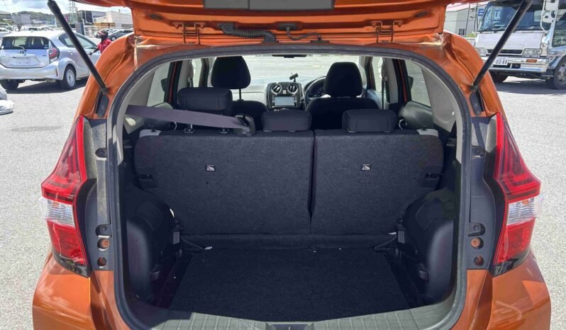 
								Nissan Note E-Power 2018 full									