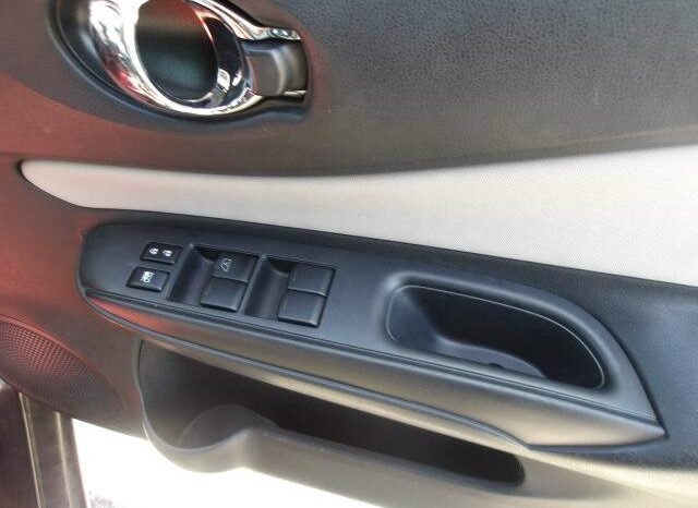 
								Nissan Note E-Power 2018 full									