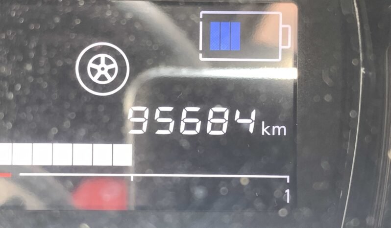 
								Nissan Note E-Power X Black Sport 2018 full									