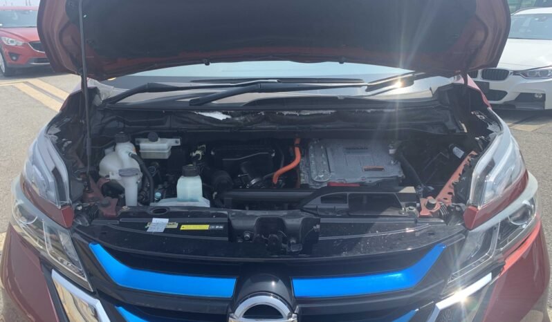 
								Nissan Serena Highway Star E-Power 2018 full									