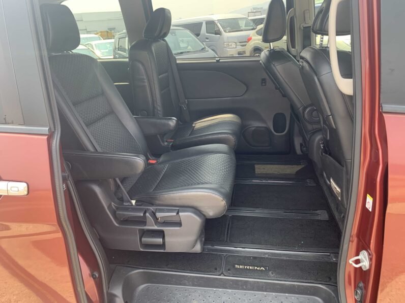 
								Nissan Serena Highway Star E-Power 2018 full									