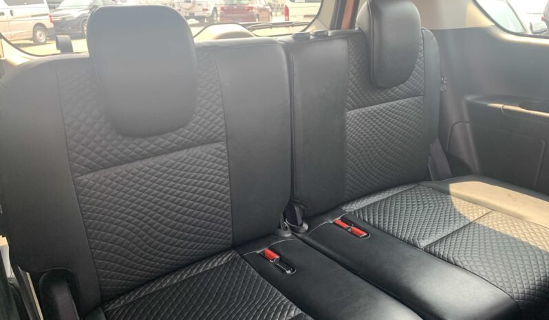 
								Nissan Serena Highway Star E-Power 2018 full									
