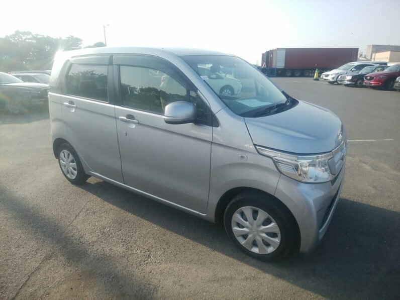 
								Honda N WGN 2018 full									