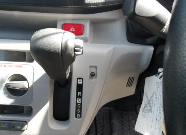 
								Daihatsu Mira e:S 2018 full									