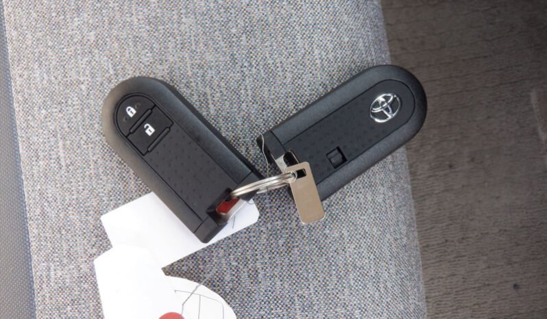 
								Toyota Passo 2019 full									