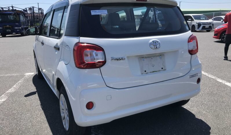 
								Toyota Passo 2018 full									