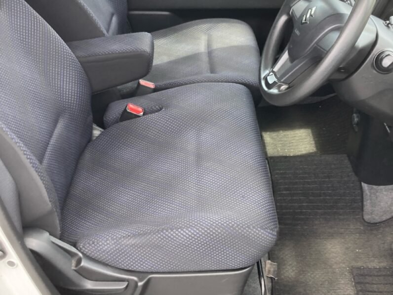 
								Suzuki Wagon R Hybrid 2018 full									