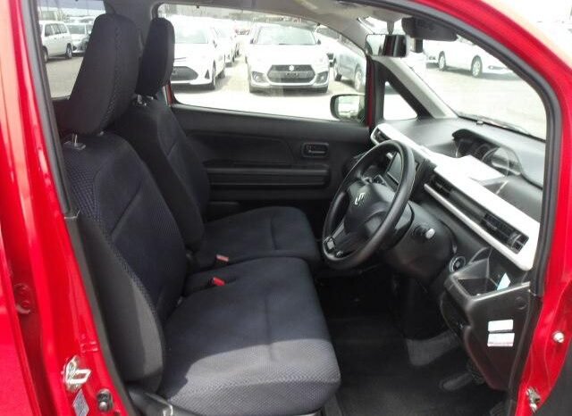 
								Suzuki Wagon R Hybrid 2019 full									