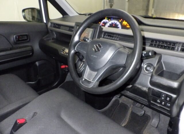 
								Suzuki Wagon R Hybrid 2020 full									