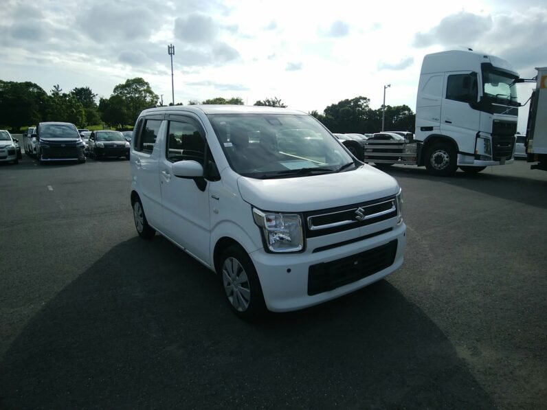 Suzuki Wagon R Hybrid 2020 In Kenya White Color 120K Mileage