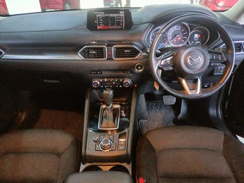 
								Mazda CX-5 2018 Diesel with Sunroof full									