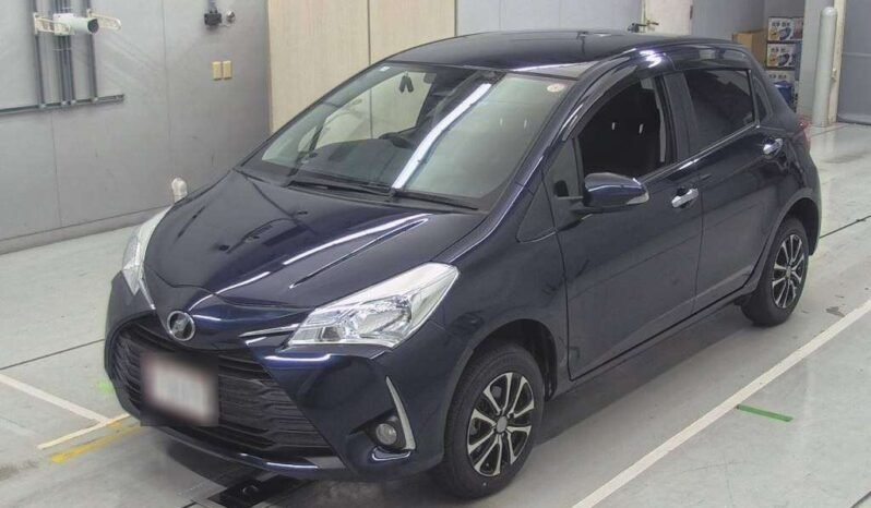 
								Toyota Vitz 2018 1300cc full									