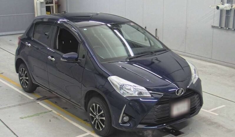 
								Toyota Vitz 2018 1300cc full									