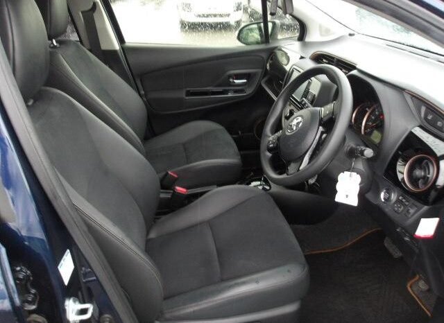 
								Toyota Vitz 2018 1300cc full									