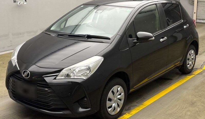 
								Toyota Vitz 2018 1300cc full									
