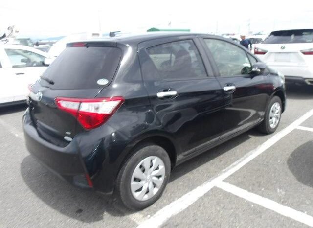 
								Toyota Vitz 2018 1300cc full									