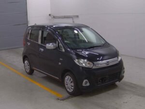Nissan Dayz 2018 In Kenya Purple And Chrome Color 87K KM Mileage